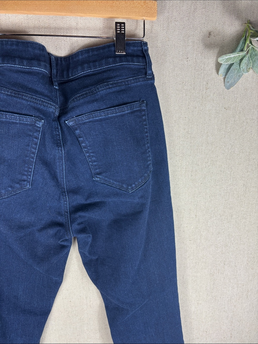 Loft > Curvy Skinny High-Waist Button-Fly Women’s Jeans Dark Blue 4 - Picture 10 of 10